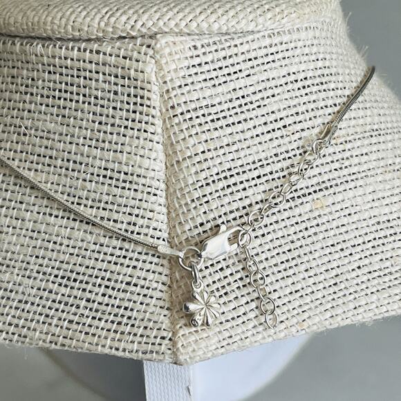 The Kiss Silver Pendant With Small Diamond Chip, silver chain "With you everyday - Picture 6 of 11